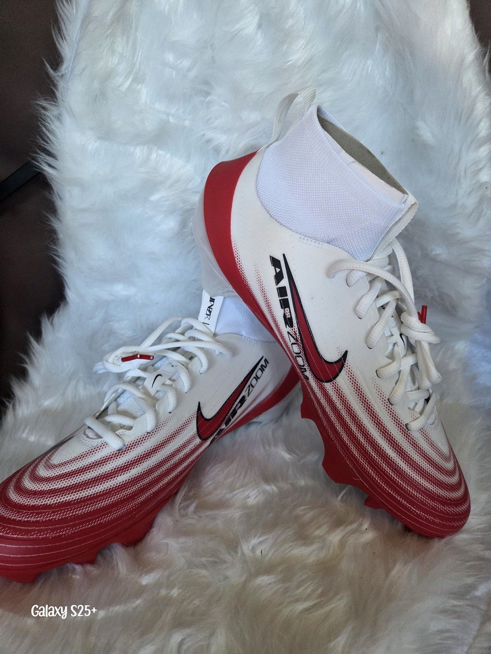 Nike Air Zoom Men’s White and Red Football Cleats Size 10